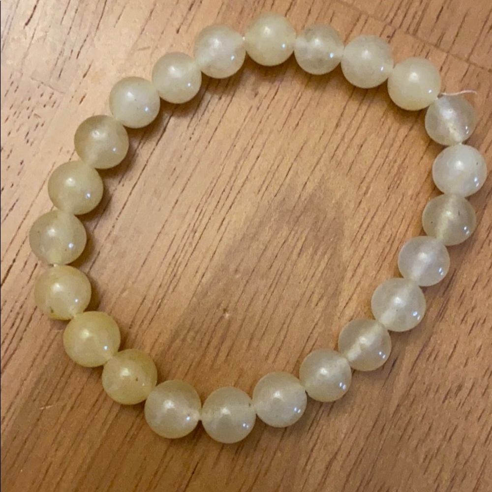 Yellow quartz stone bracelet